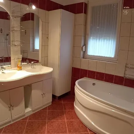 Home Apartman Apartment Keszthely