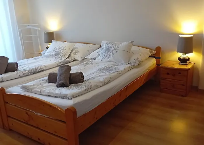 شقة Home Apartman *