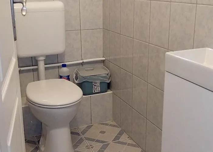 Home Apartman 아파트 *