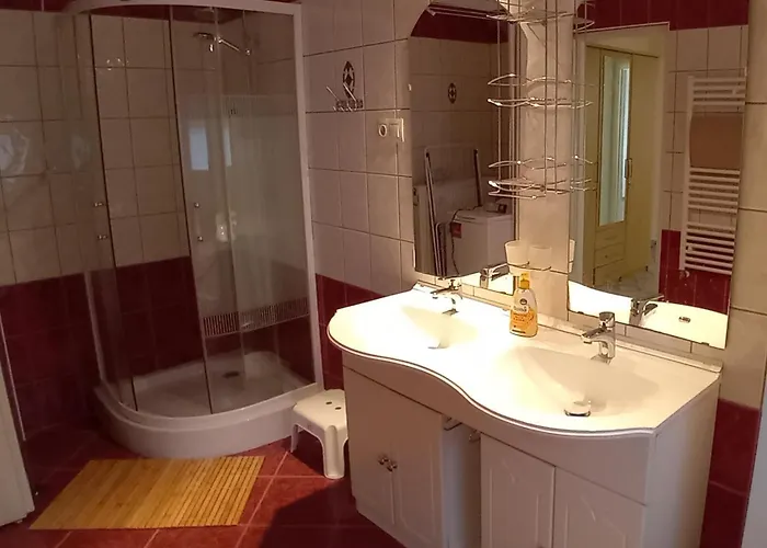 Home Apartman شقة